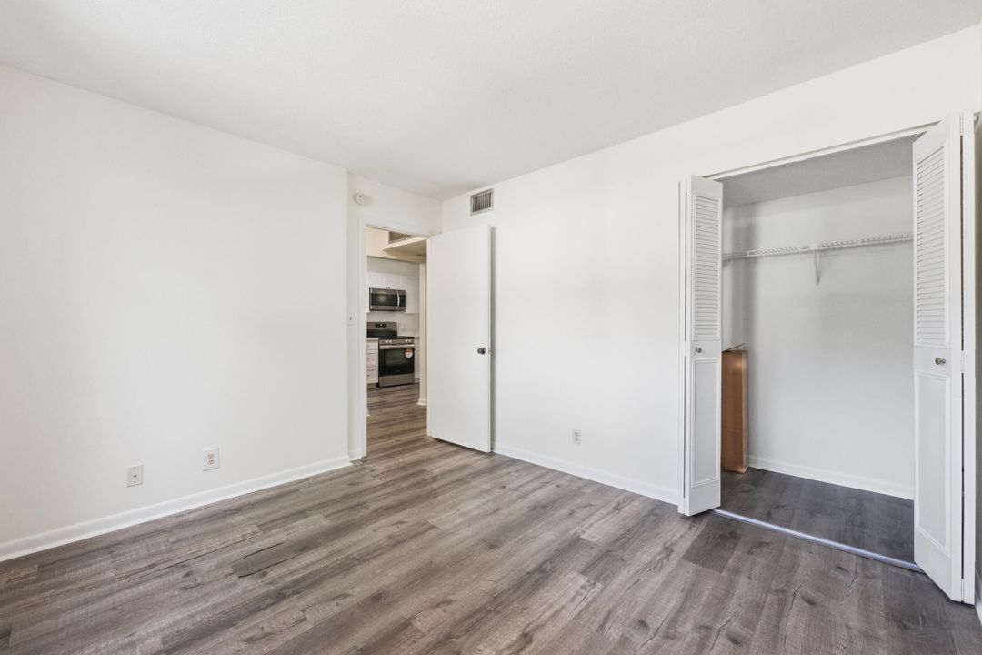 En Venta: $255,000 (2 camas, 1 baños, 1035 Pies cuadrados)