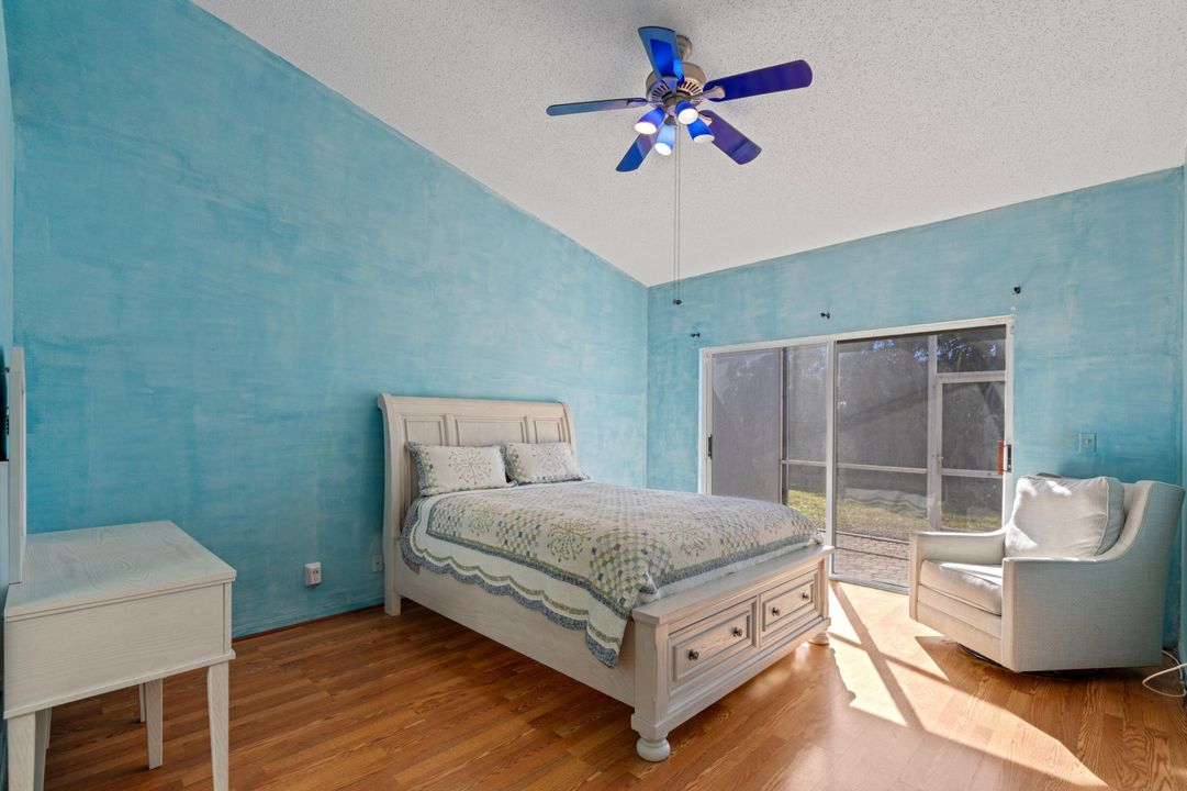 For Sale: $369,000 (2 beds, 2 baths, 1611 Square Feet)