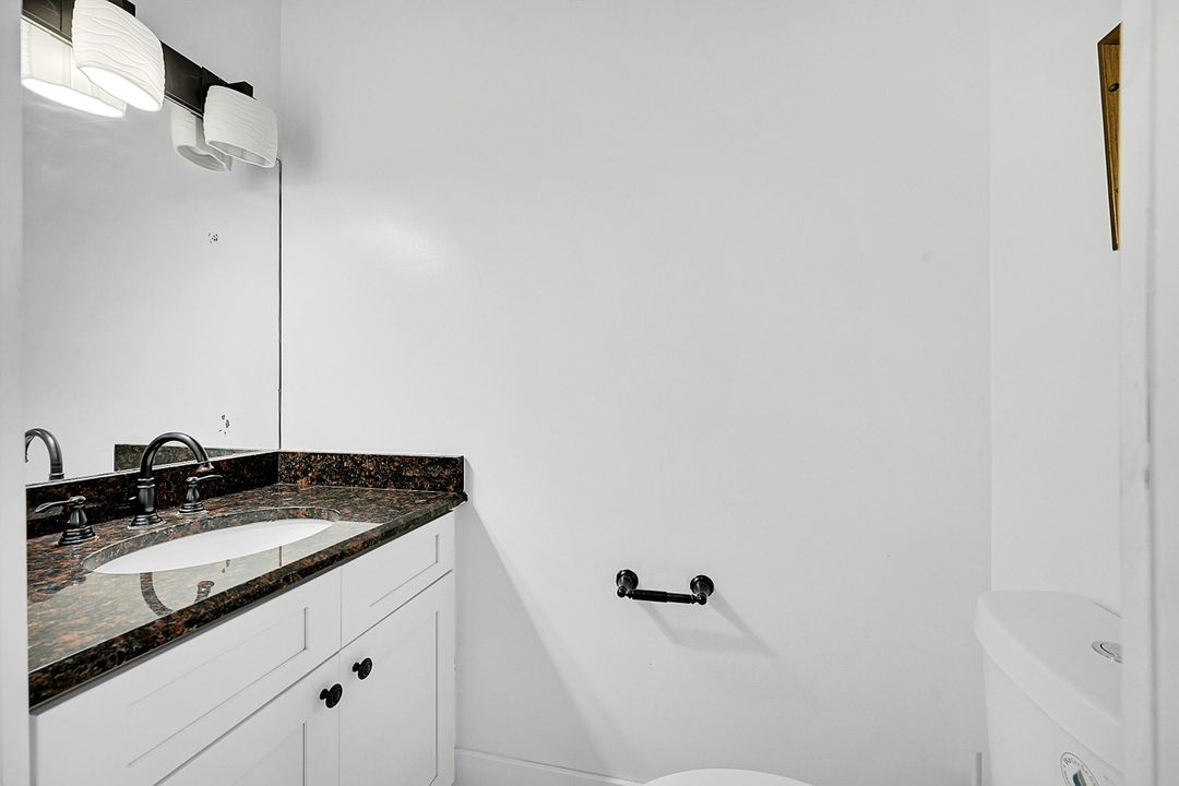 For Rent: $4,200 (4 beds, 2 baths, 2553 Square Feet)