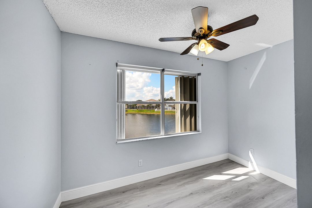 For Rent: $4,200 (4 beds, 2 baths, 2553 Square Feet)