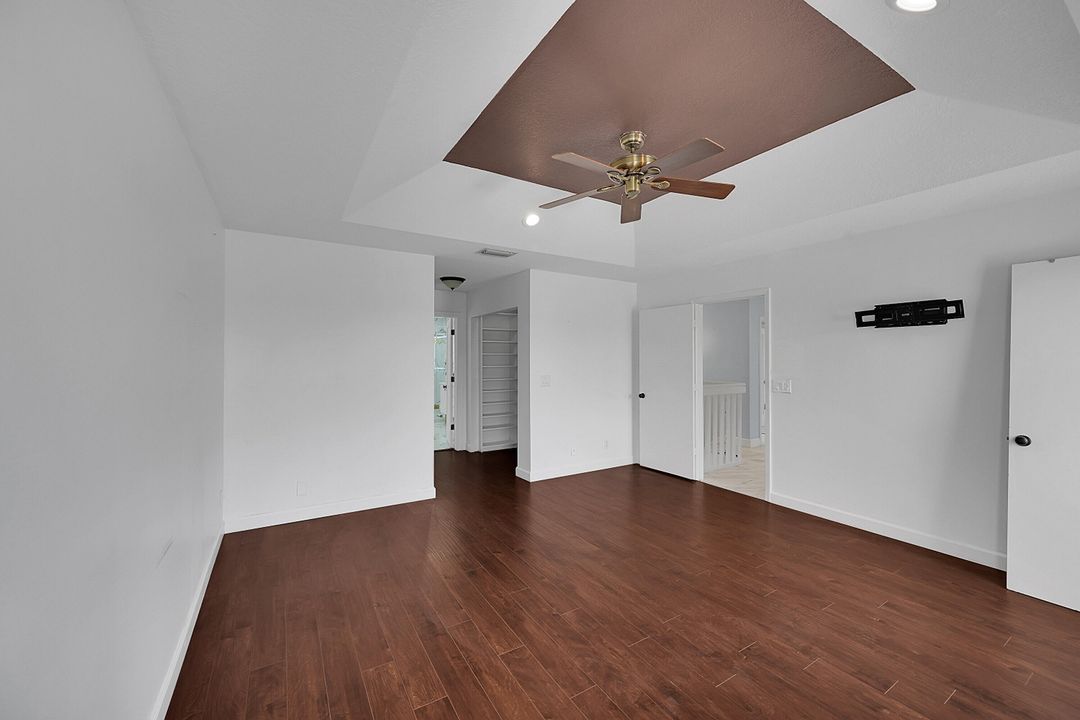 For Rent: $4,200 (4 beds, 2 baths, 2553 Square Feet)