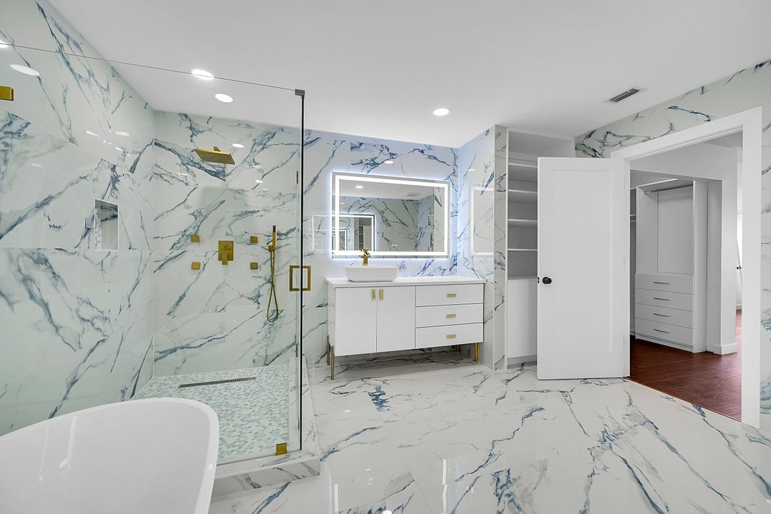 For Rent: $4,200 (4 beds, 2 baths, 2553 Square Feet)