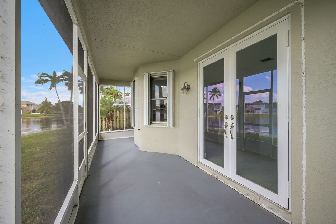 For Rent: $4,200 (4 beds, 2 baths, 2553 Square Feet)