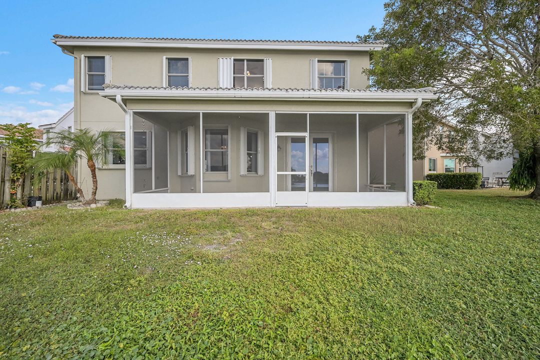 For Rent: $4,200 (4 beds, 2 baths, 2553 Square Feet)