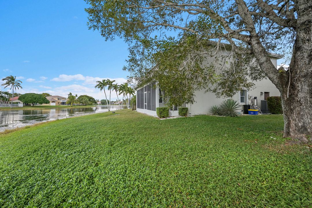 For Rent: $4,200 (4 beds, 2 baths, 2553 Square Feet)