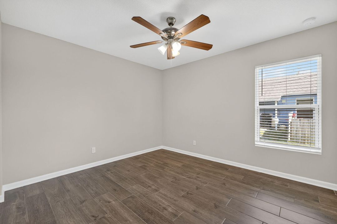 待售: $424,750 (4 贝兹, 2 浴室, 1833 平方英尺)