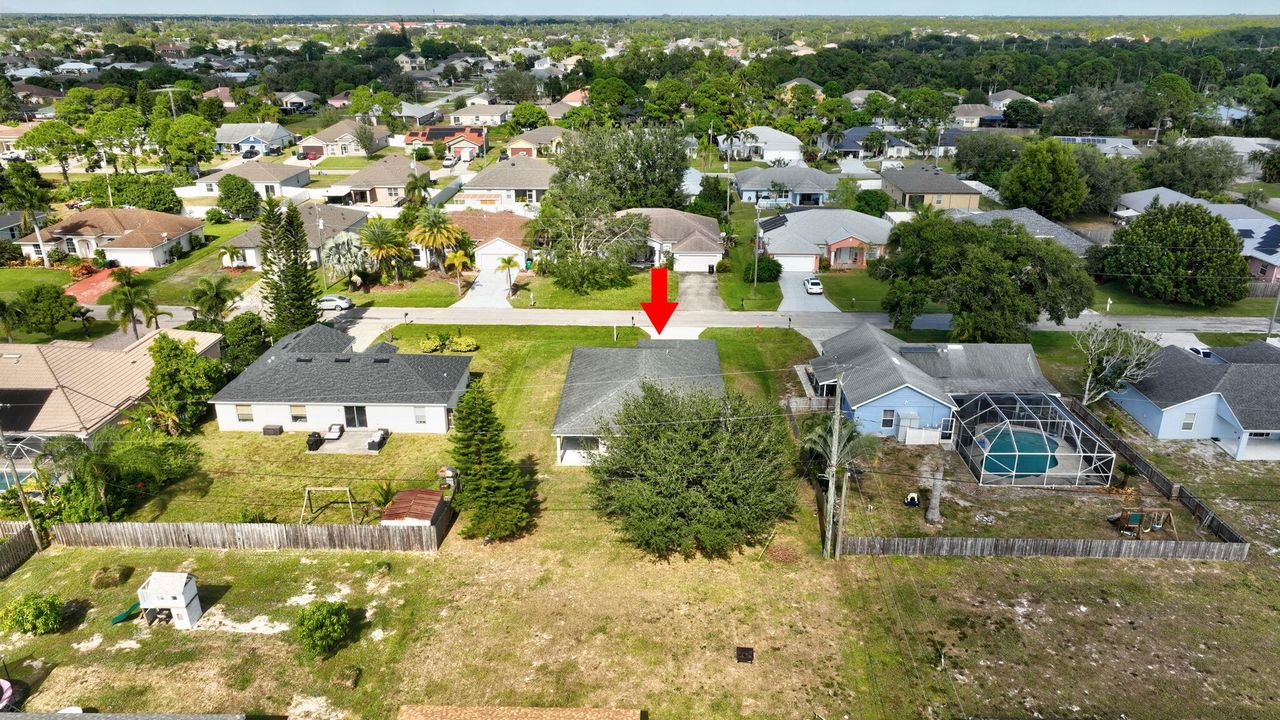 待售: $424,750 (4 贝兹, 2 浴室, 1833 平方英尺)