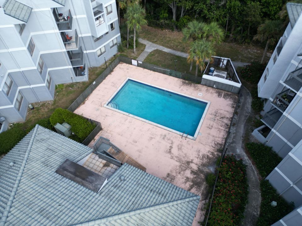 На продажу: $145,000 (1 спален, 1 ванн, 775 Квадратных фут)