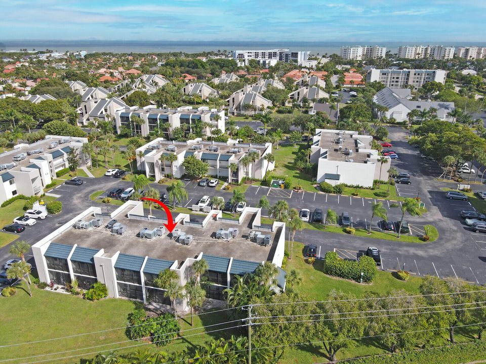 На продажу: $315,000 (1 спален, 1 ванн, 704 Квадратных фут)