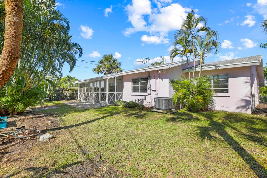 合同活跃: $775,000 (2 贝兹, 2 浴室, 1273 平方英尺)