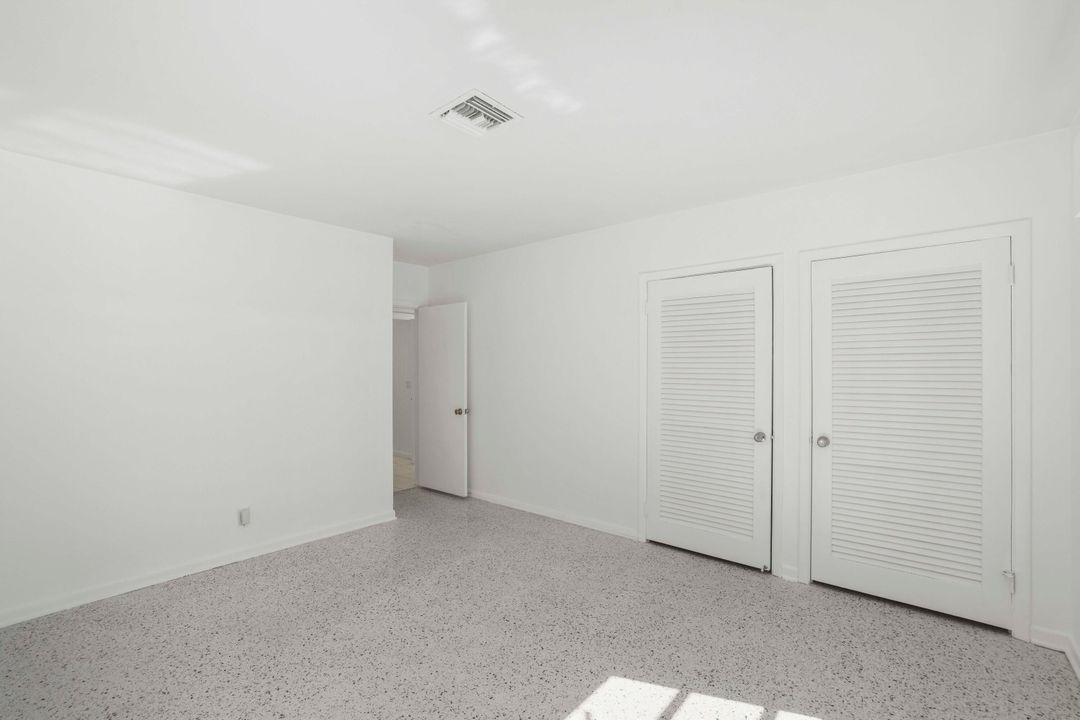 合同活跃: $775,000 (2 贝兹, 2 浴室, 1273 平方英尺)