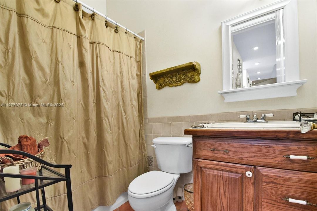 En Renta: $4,500 (4 camas, 3 baños, 3931 Pies cuadrados)