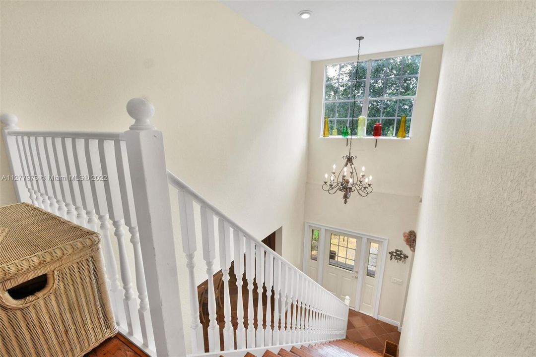 En Renta: $4,500 (4 camas, 3 baños, 3931 Pies cuadrados)