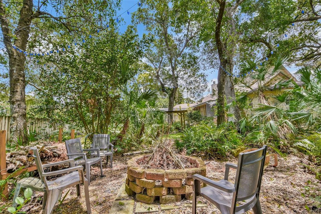 En Renta: $4,500 (4 camas, 3 baños, 3931 Pies cuadrados)