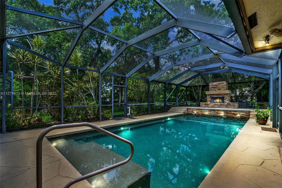 En Renta: $4,500 (4 camas, 3 baños, 3931 Pies cuadrados)