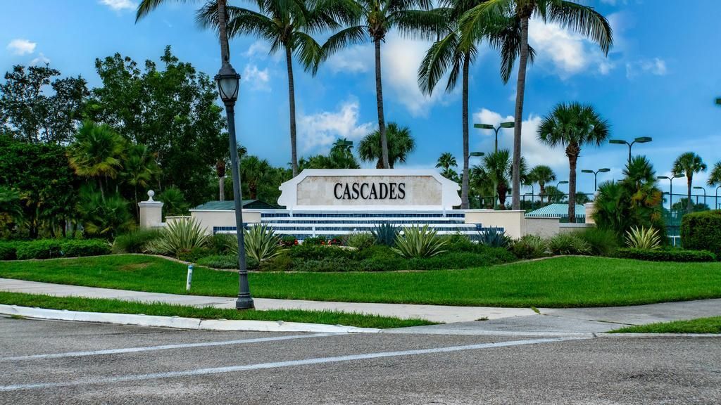 Active With Contract: $310,000 (2 beds, 2 baths, 1650 Square Feet)