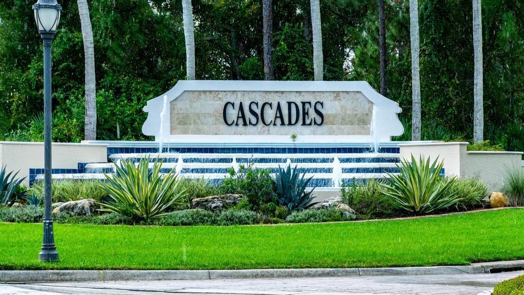 Active With Contract: $310,000 (2 beds, 2 baths, 1650 Square Feet)