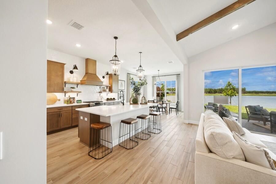 En Venta: $624,995 (2 camas, 2 baños, 2375 Pies cuadrados)