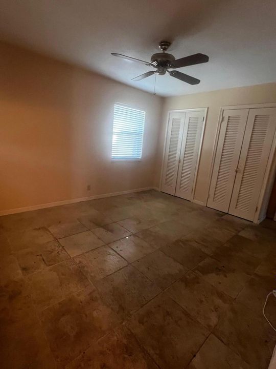 Active With Contract: $424,900 (2 beds, 1 baths, 1524 Square Feet)