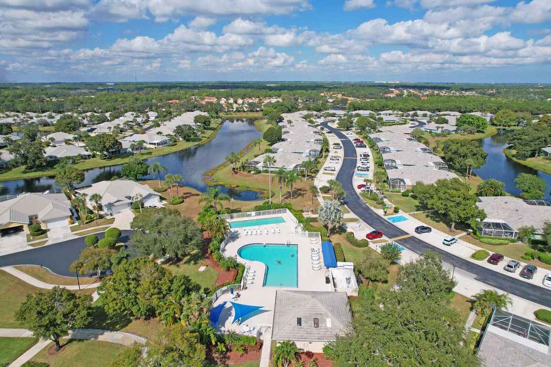 For Sale: $225,000 (2 beds, 2 baths, 1152 Square Feet)