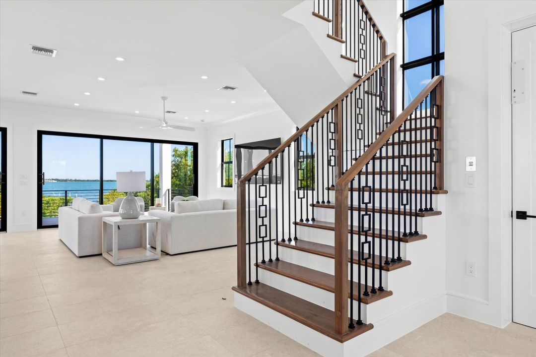 En Venta: $4,250,000 (5 camas, 5 baños, 6514 Pies cuadrados)