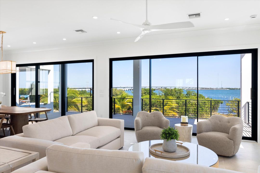 En Venta: $4,250,000 (5 camas, 5 baños, 6514 Pies cuadrados)