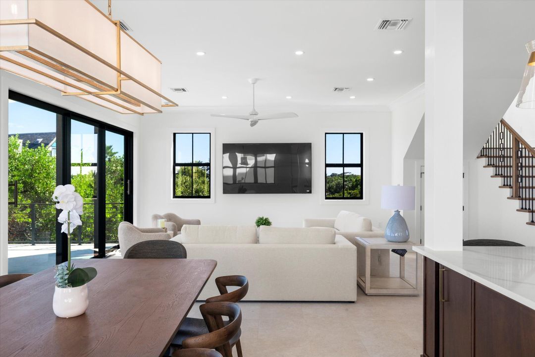 En Venta: $4,250,000 (5 camas, 5 baños, 6514 Pies cuadrados)