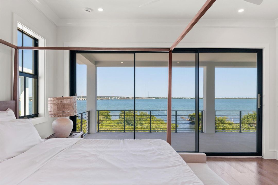 En Venta: $4,250,000 (5 camas, 5 baños, 6514 Pies cuadrados)