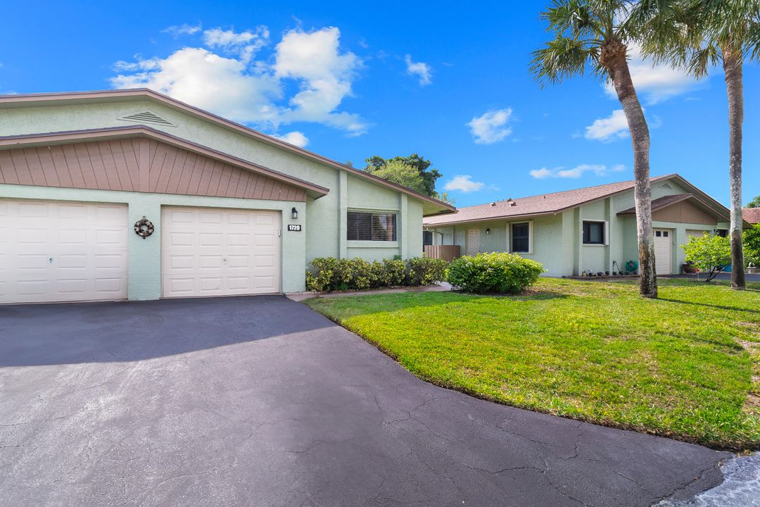 待售: $199,000 (2 贝兹, 2 浴室, 1114 平方英尺)