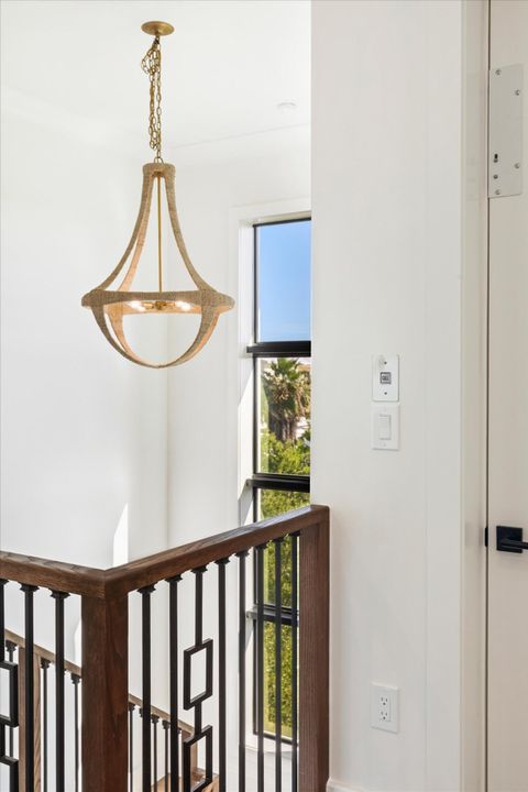 待售: $4,000,000 (5 贝兹, 5 浴室, 6514 平方英尺)