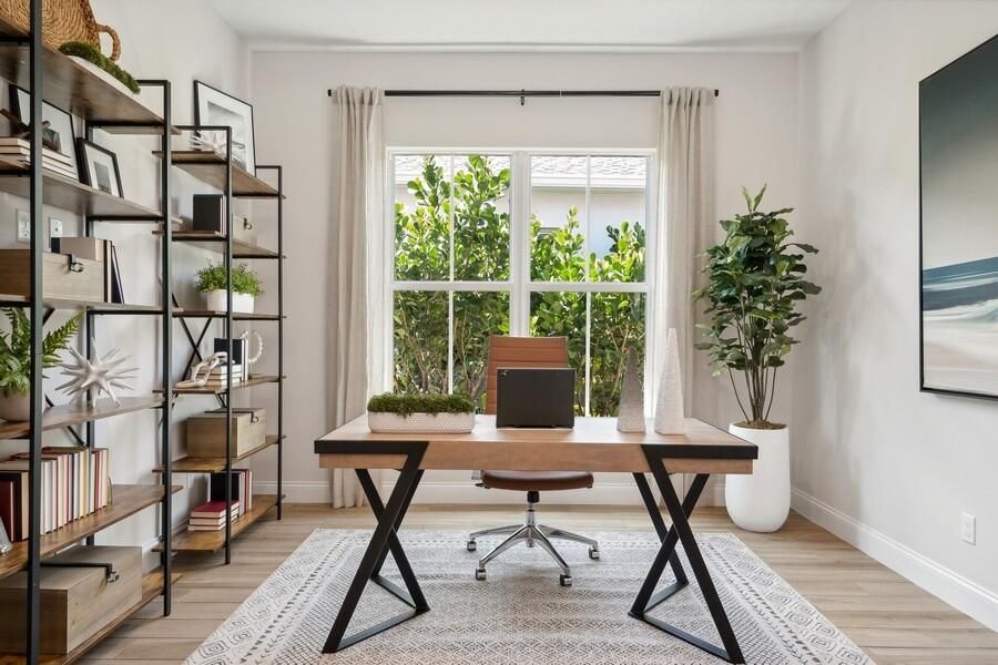 For Sale: $549,995 (2 beds, 2 baths, 2375 Square Feet)