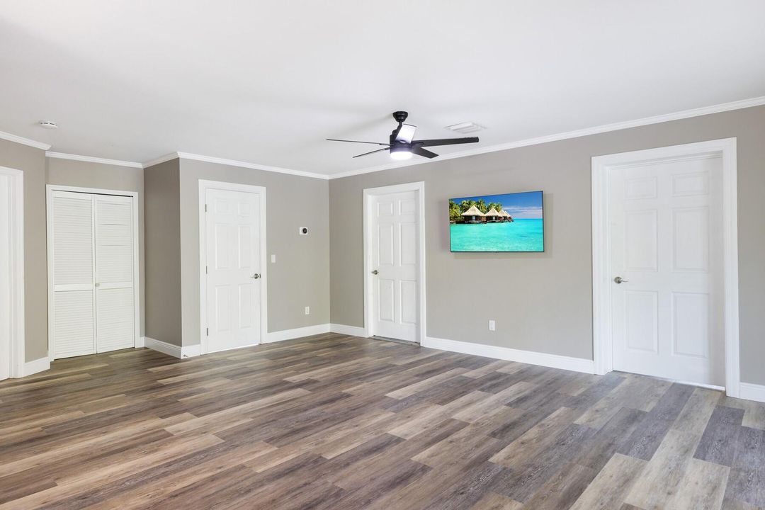 For Sale: $849,999 (3 beds, 2 baths, 3176 Square Feet)