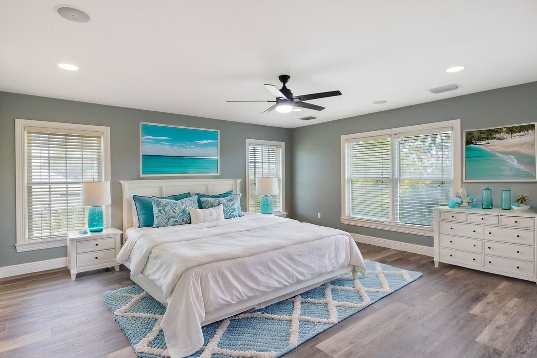 For Sale: $849,999 (3 beds, 2 baths, 3176 Square Feet)