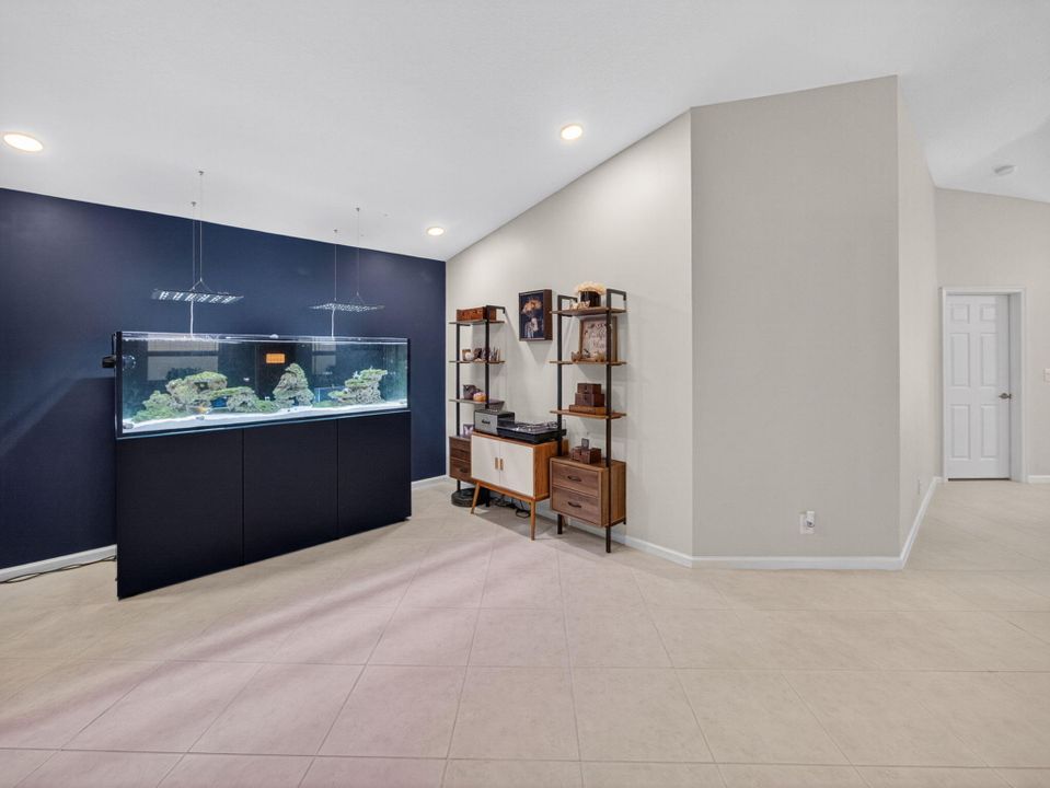 En Venta: $460,000 (3 camas, 2 baños, 1592 Pies cuadrados)