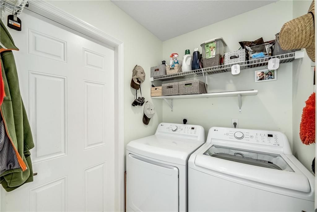 待售: $355,000 (3 贝兹, 2 浴室, 1362 平方英尺)