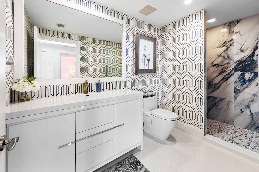 Activo con contrato: $4,799,000 (4 camas, 4 baños, 3883 Pies cuadrados)