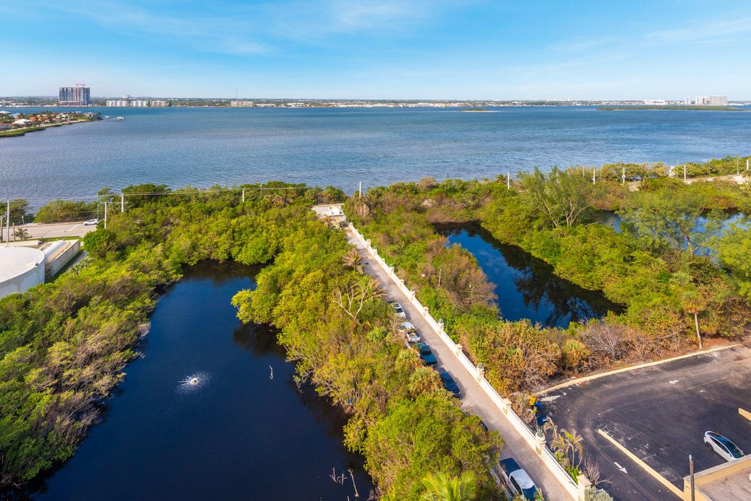 Activo con contrato: $4,799,000 (4 camas, 4 baños, 3883 Pies cuadrados)