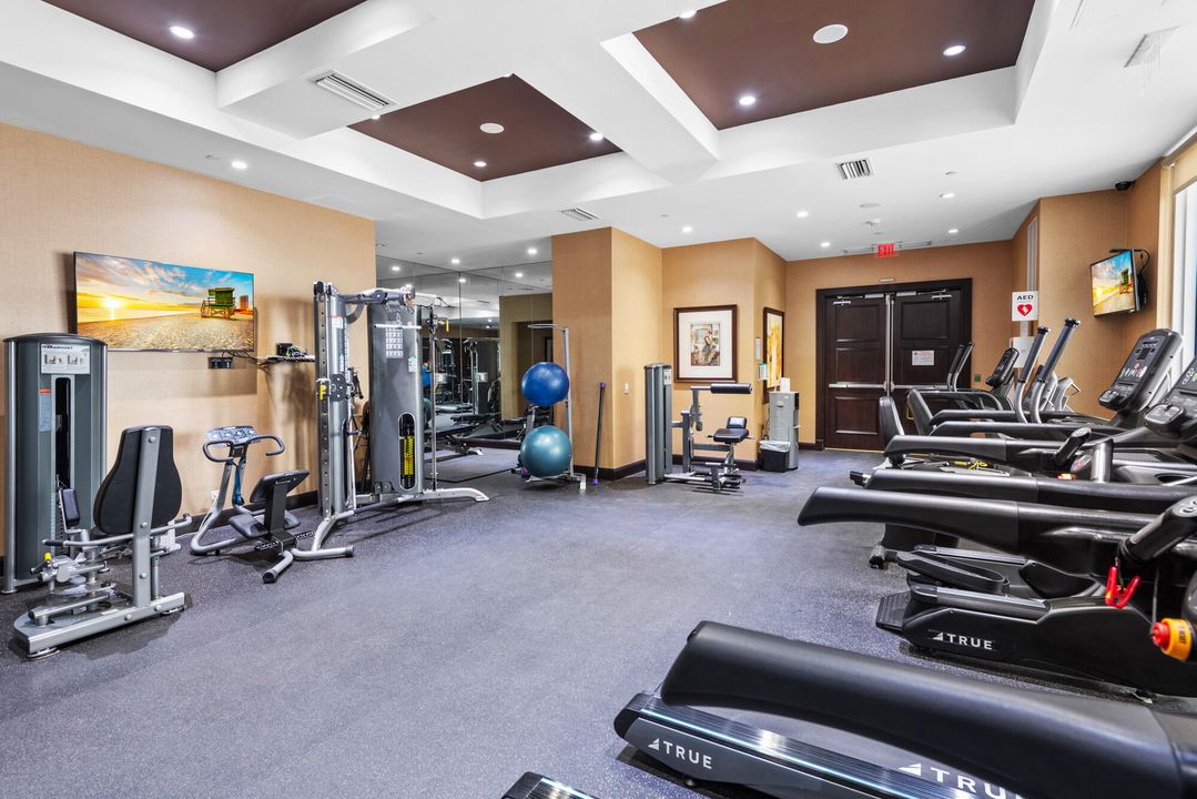 Activo con contrato: $4,799,000 (4 camas, 4 baños, 3883 Pies cuadrados)