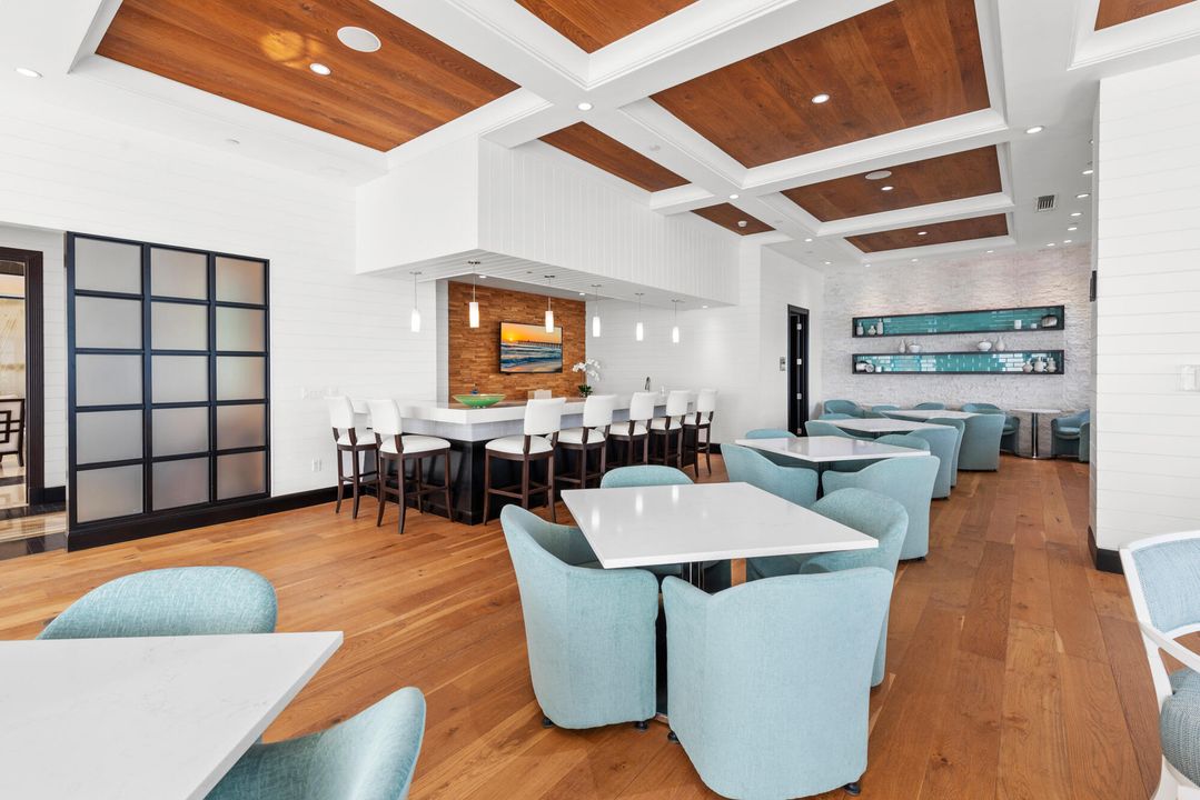 Activo con contrato: $4,799,000 (4 camas, 4 baños, 3883 Pies cuadrados)