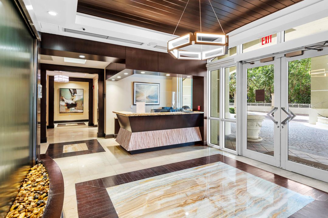 Activo con contrato: $4,799,000 (4 camas, 4 baños, 3883 Pies cuadrados)