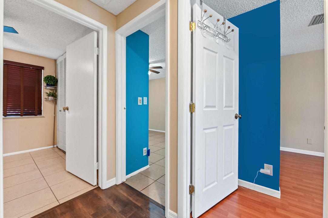 Active With Contract: $475,000 (3 beds, 2 baths, 1152 Square Feet)