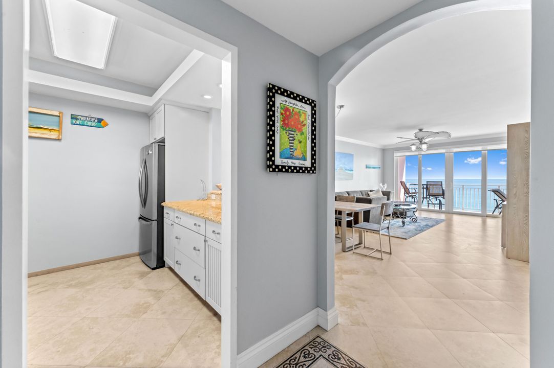 For Rent: $8,000 (2 beds, 2 baths, 1330 Square Feet)