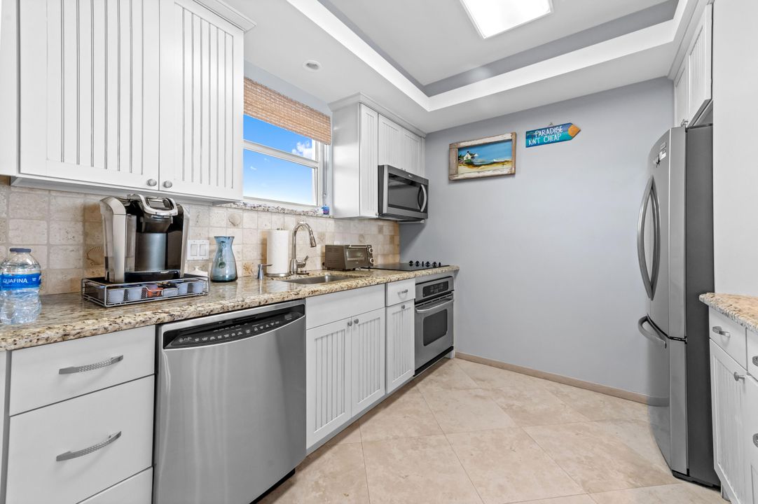 For Rent: $8,000 (2 beds, 2 baths, 1330 Square Feet)