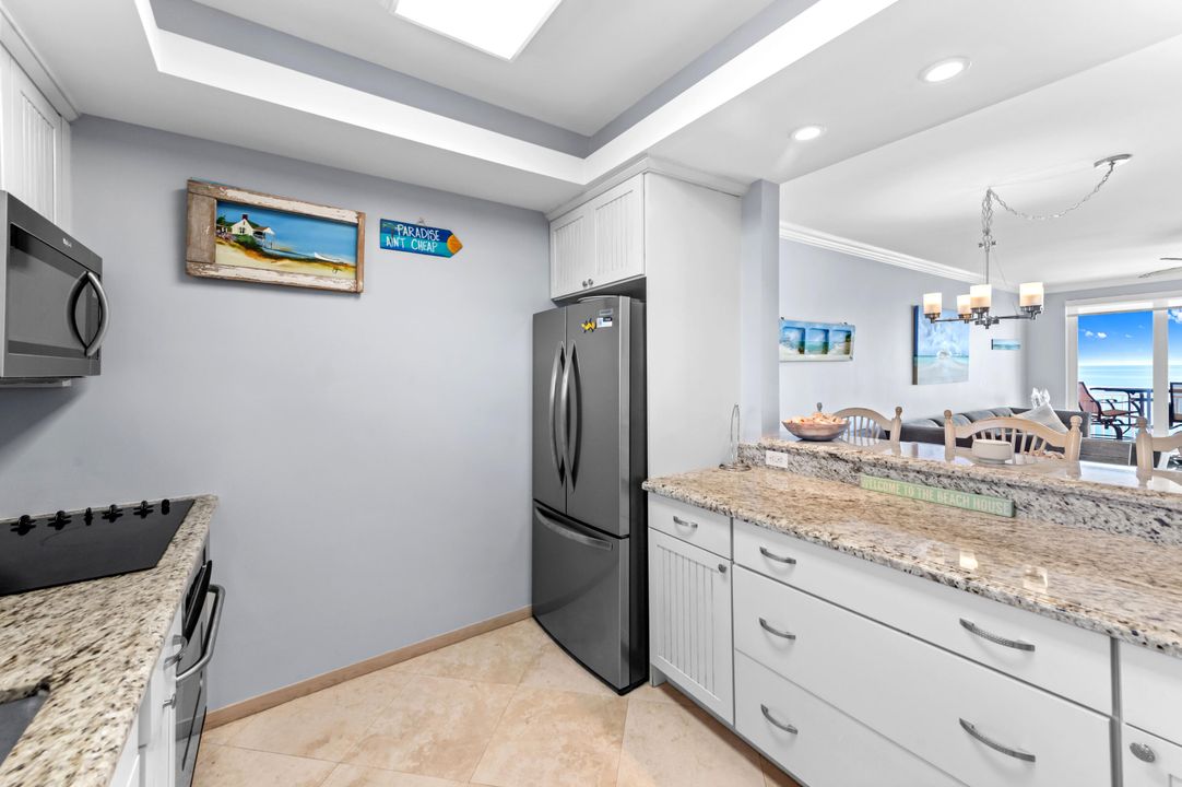 For Rent: $8,000 (2 beds, 2 baths, 1330 Square Feet)