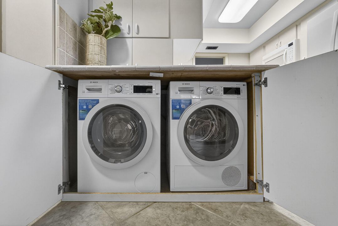 На продажу: $625,000 (3 спален, 3 ванн, 1760 Квадратных фут)