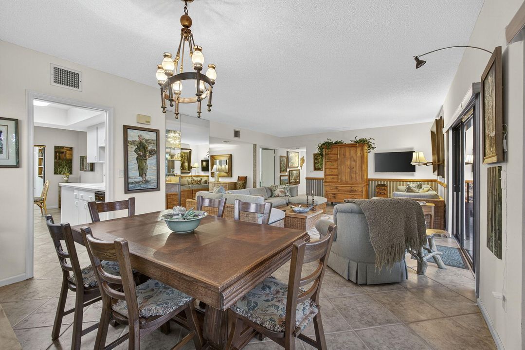 На продажу: $625,000 (3 спален, 3 ванн, 1760 Квадратных фут)