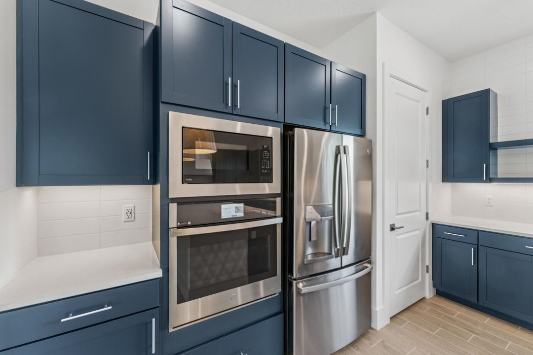 For Sale: $709,128 (3 beds, 3 baths, 3012 Square Feet)