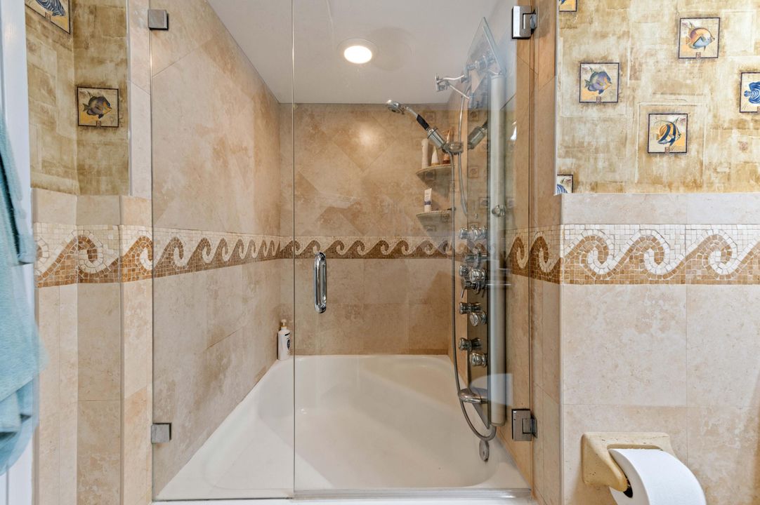 For Rent: $8,000 (2 beds, 2 baths, 1330 Square Feet)