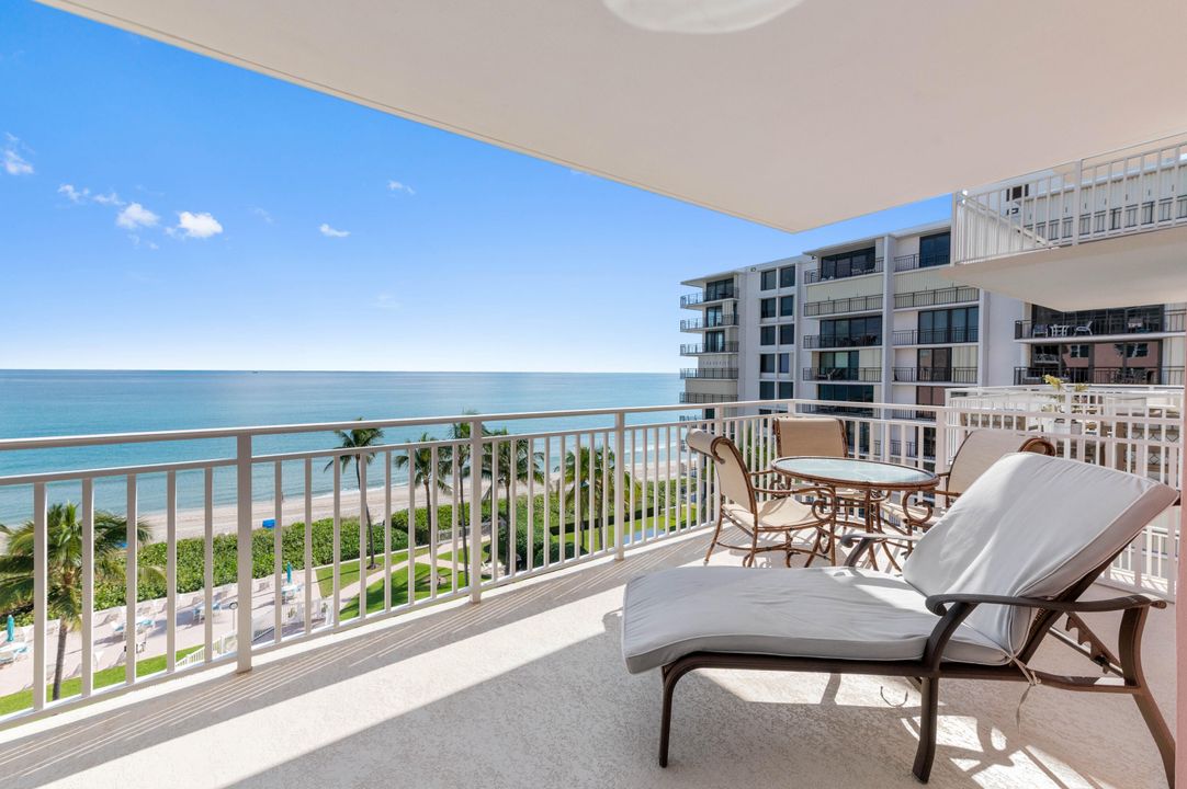 For Rent: $8,000 (2 beds, 2 baths, 1330 Square Feet)