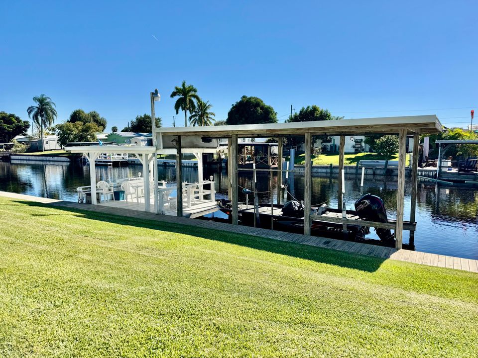 For Sale: $269,000 (3 beds, 2 baths, 1344 Square Feet)